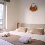 Stijlvol Appartement Met Terras En Panoramisch Zeezicht