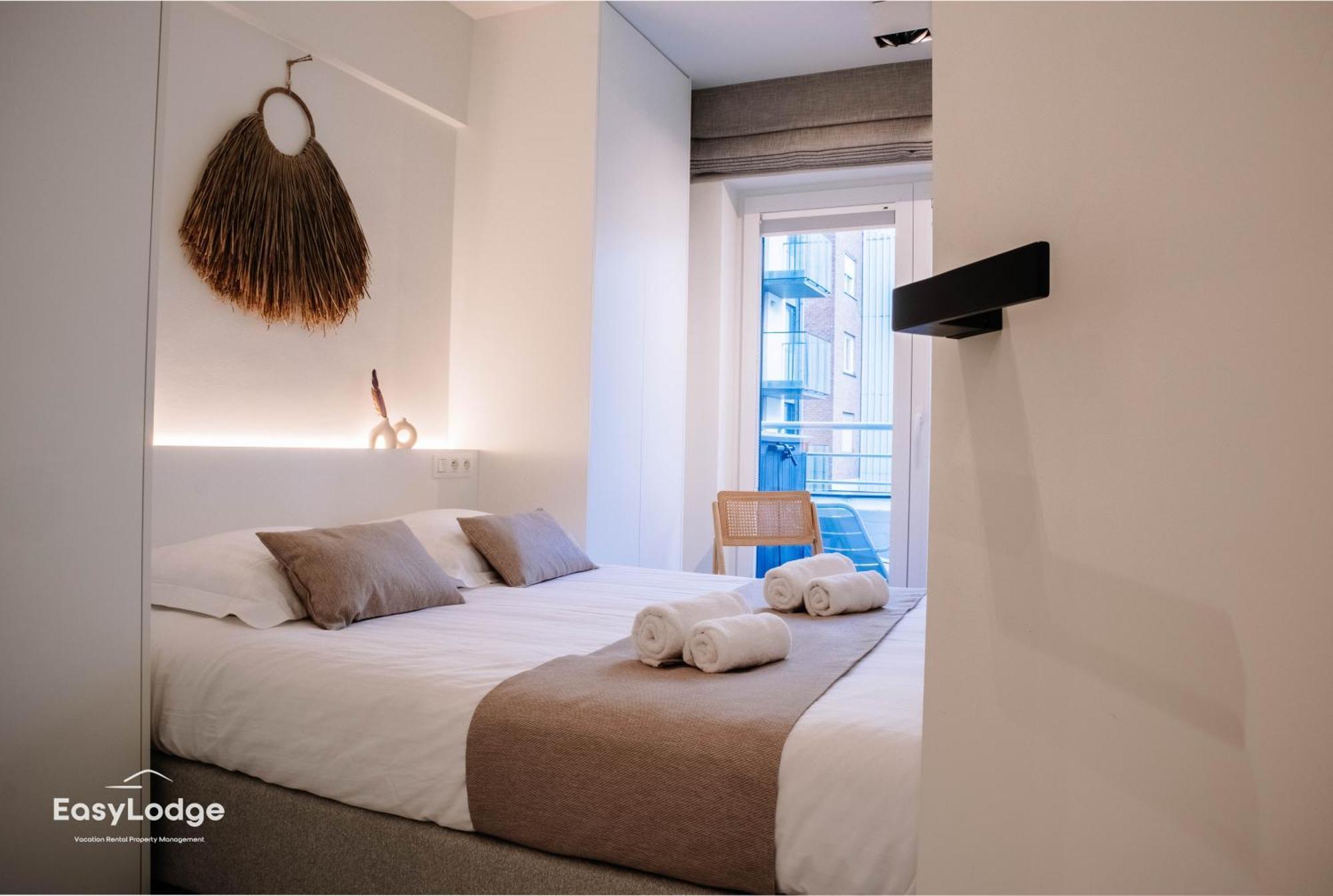 Appartement Stijlvol Met Terras En Panoramisch Zeezicht Oostende